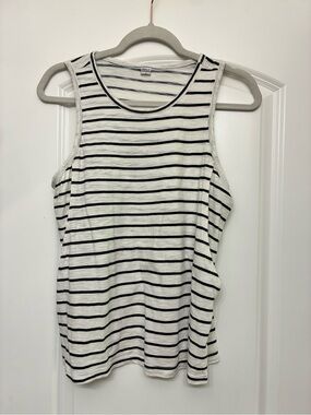 *NURSING* Old Navy Sleeveless Striped Nursing Tank Top - White/Black